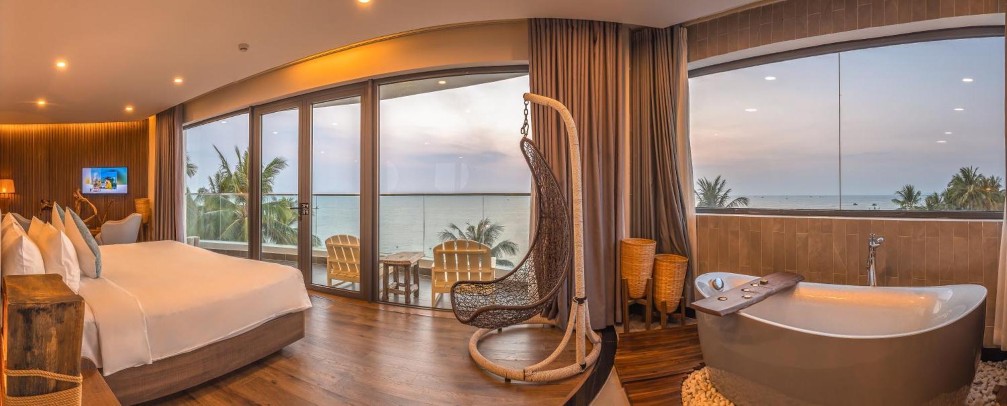 Suite Grand med panoramautsikt over havet