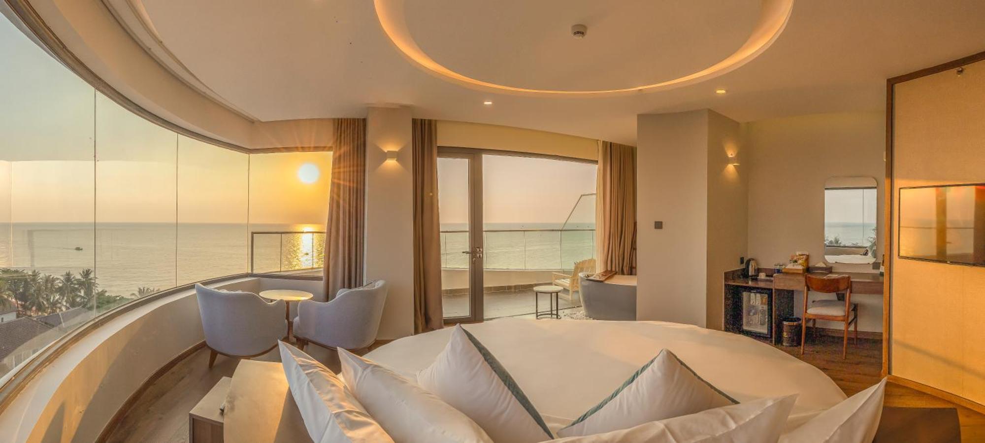 Sunset Premium Ocean Panorama